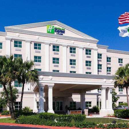 Holiday Inn Express & Suites Miami Kendall By Ihg Exterior photo